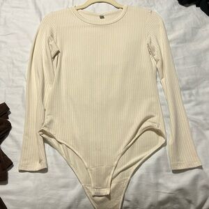 UNIQLO HEATTECH EXTRA WARM RIBBED BODYSUIT